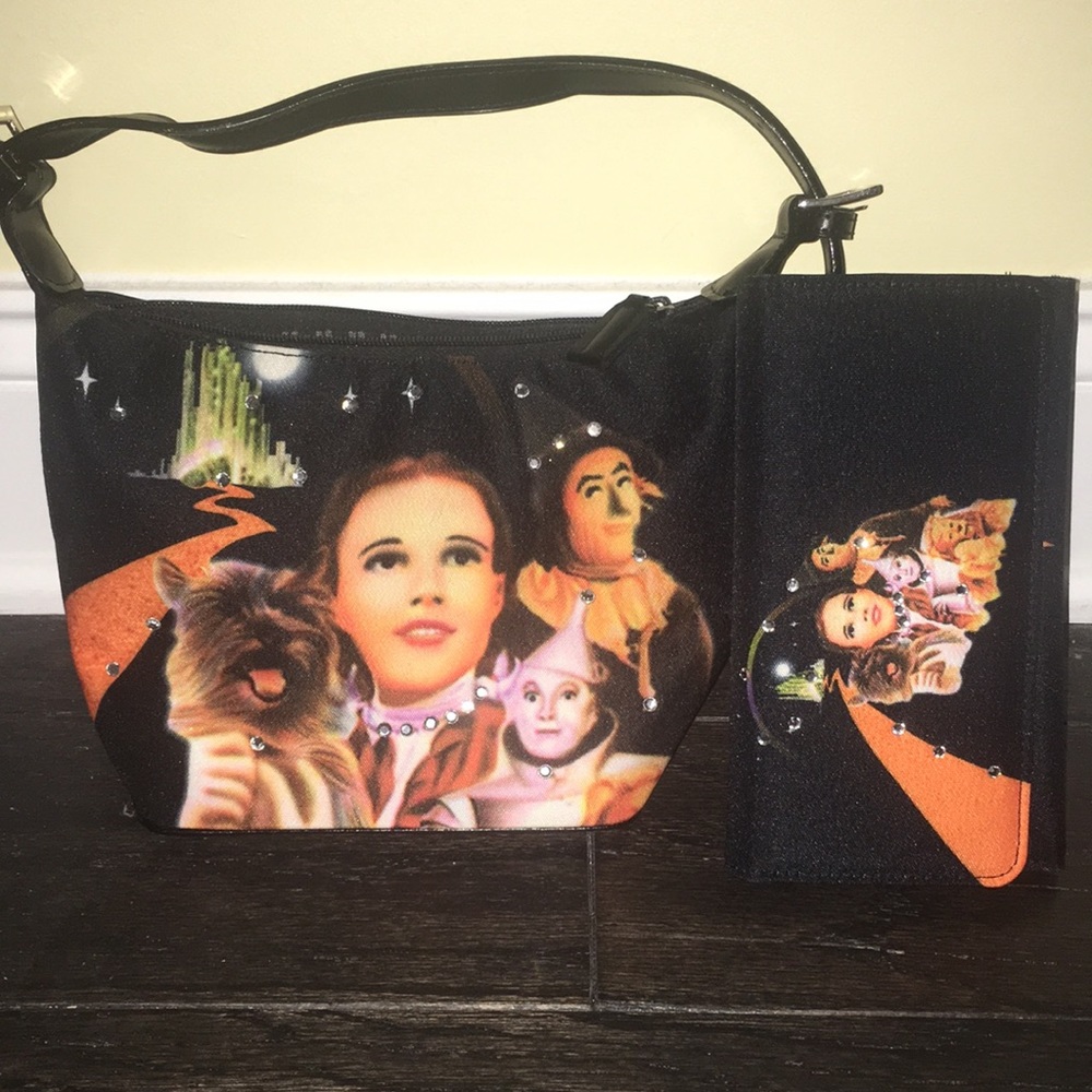 WIZARD OF OZ AUTHENTIC HANDBAG AND MATCHING WALLET